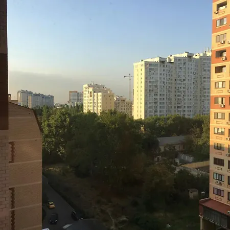 Apartment Armeiskiy *